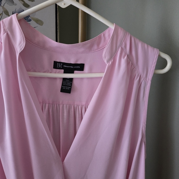 INC International  Concept Top sz Medium  Pink - Picture 2 of 5